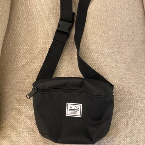 Cool Fanny Pack / Belt Bag - Picture 1 of 3